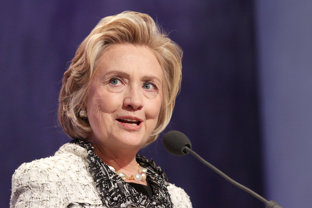 Hillary Clinton Unveils Sweeping Economic Agenda Including Major Housing Reforms Housingwire 