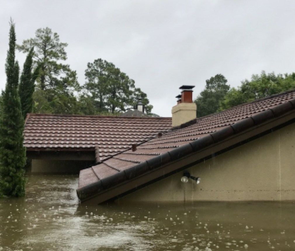 HurricanHarveyHouseTops