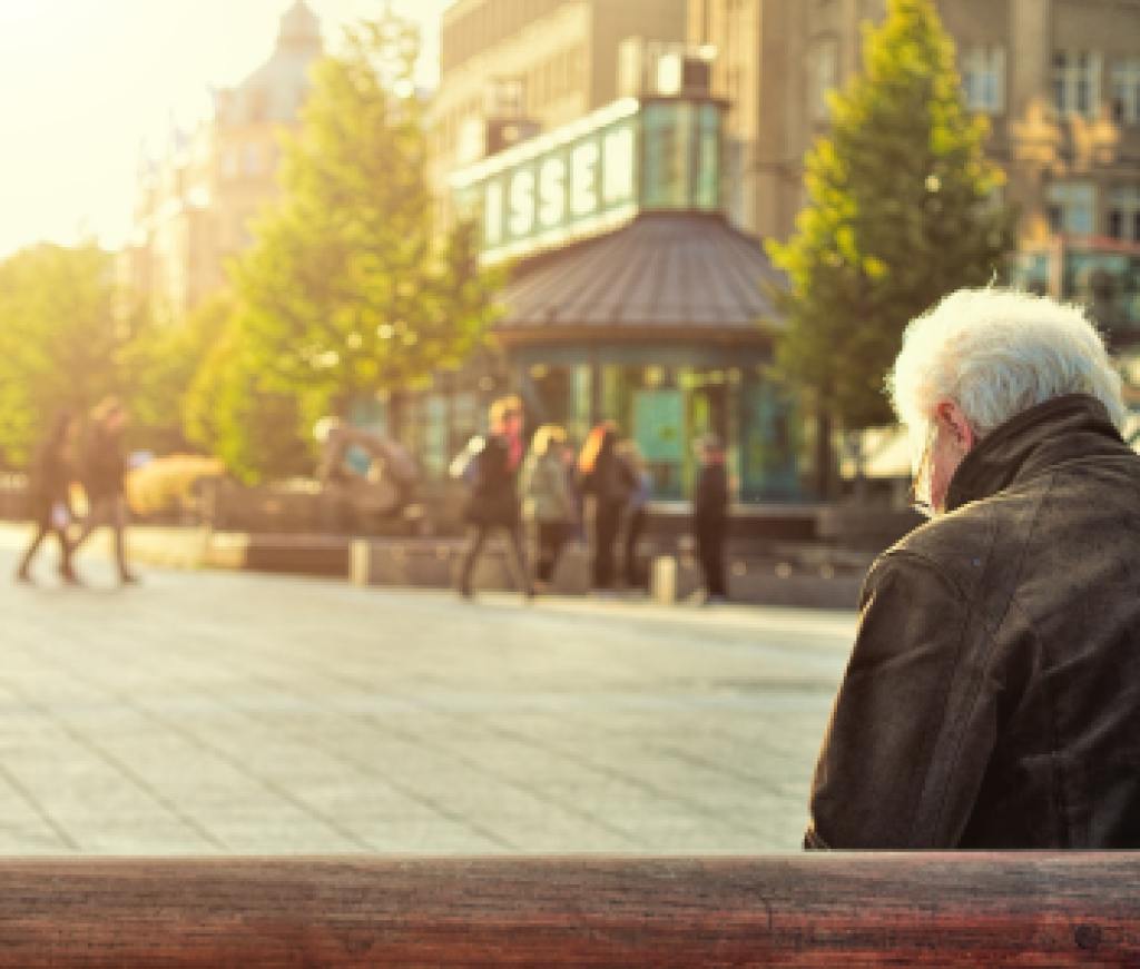 manonbench_unsplash