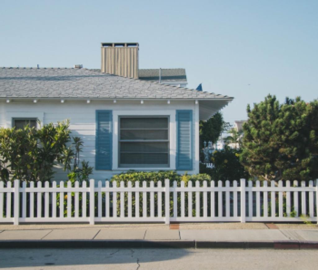 newportbeachhouse_unsplash