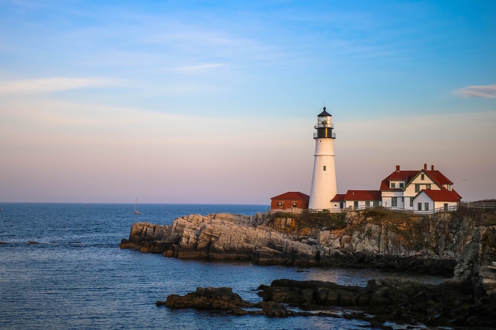 portlandlighthouse_unsplash