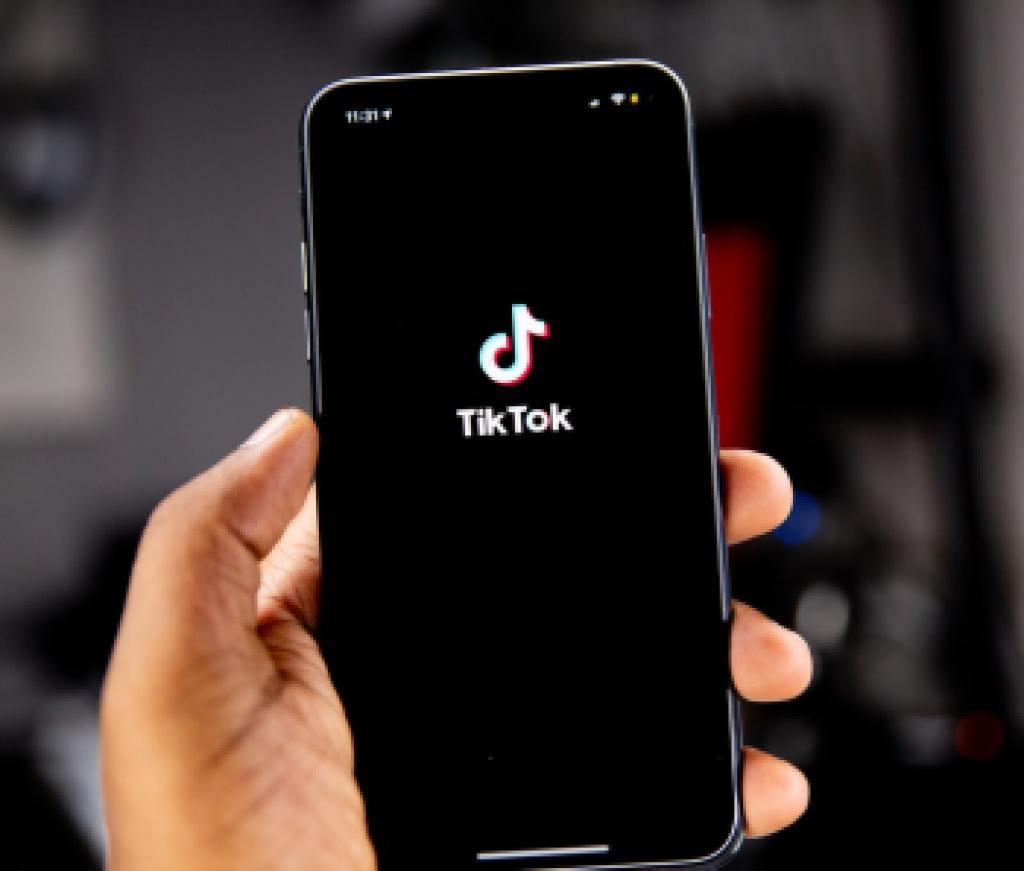 tiktok_unsplash