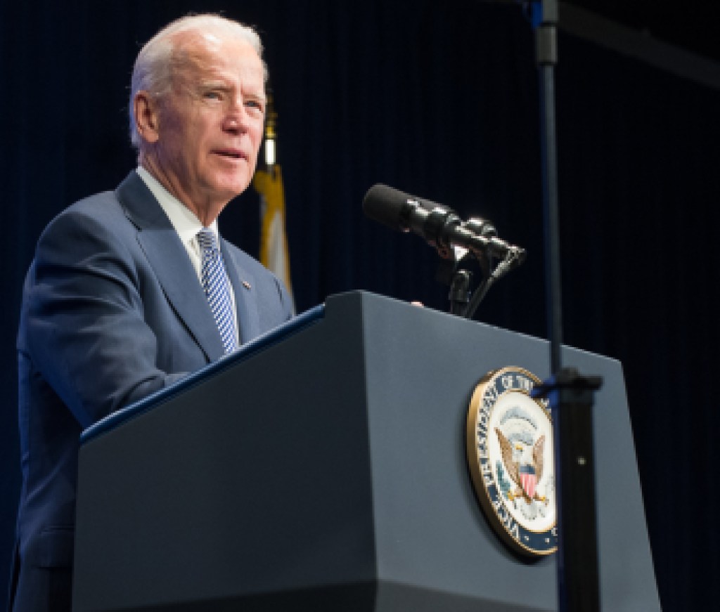 vpjoebiden_hud2015