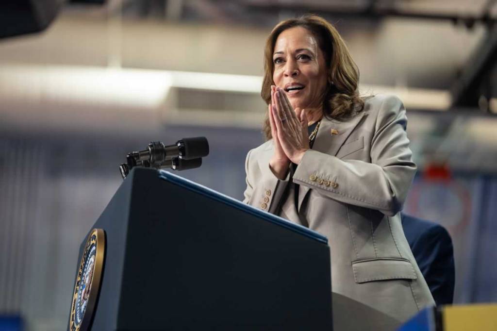 kamalaharris_whitehouserxeventaug15